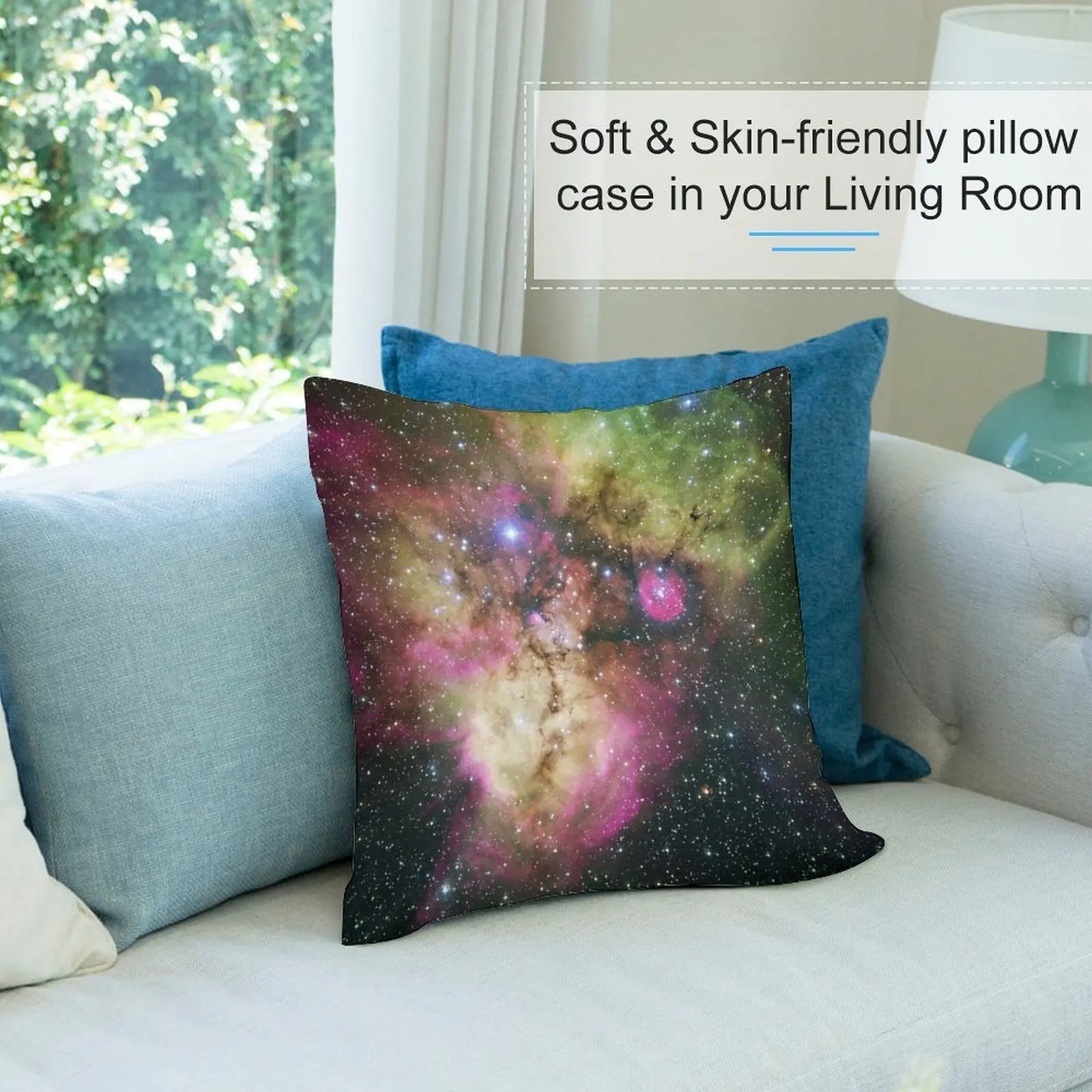 Череп и скрещенные кости nebula NGC 2467 окружающие фиолетовые зеленые звезды