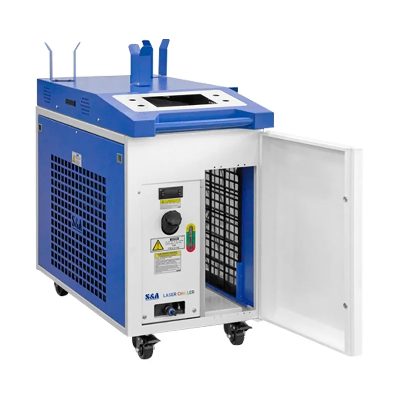 

Небольшая лазерная машина для чистки покрытия с ручным автоматическим пистолетом для удаления ржавчины 1500 Вт 2000 Вт Регулируемая мощность лазера