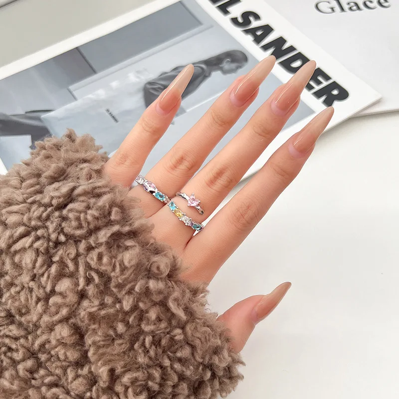 

INS Wind Drilled Diamond Women's Light Luxury, Unique Design Sense, Colorful Zircon Contrast Ring, Fantastic Rainbow