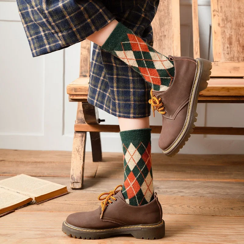 Wool Socks Fashion design plaid Man woman Socks thicken classic Socks