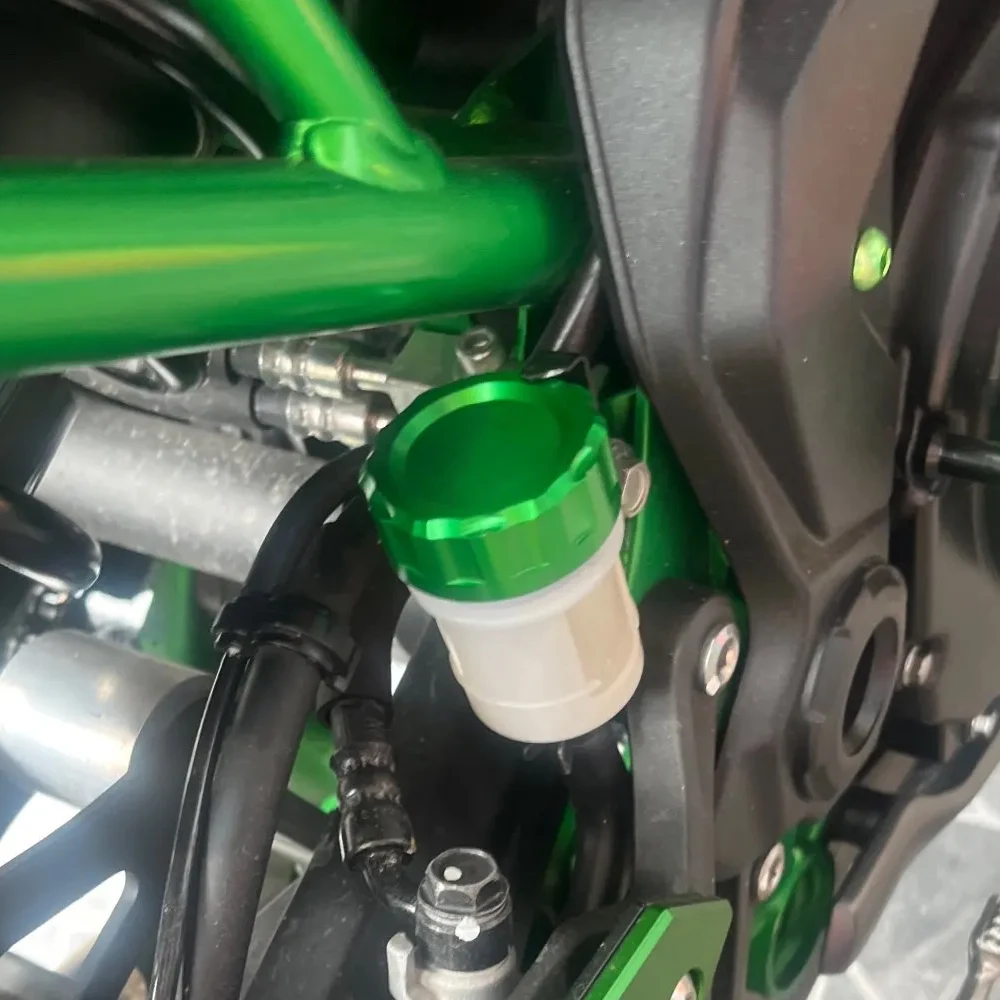 Фото Задний тормозной жидкости мотоцикла, крышка главного резервуара для Kawasaki ZX636 ZX-636 ZX 636 1995-2015 2014 2013 2012 2011 №4