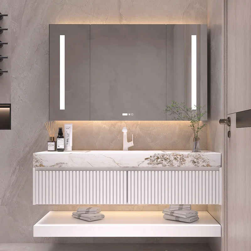 Шкафы для ванной комнаты в французском стиле кремового цвета Настенный дизайн