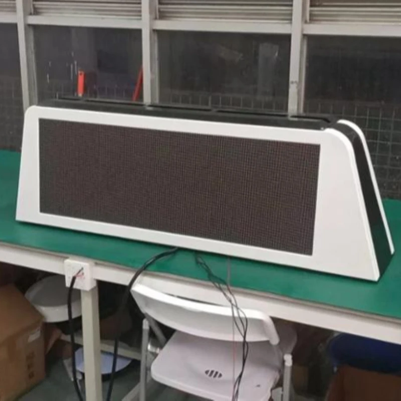 

fashion top level configuration taxi top led display