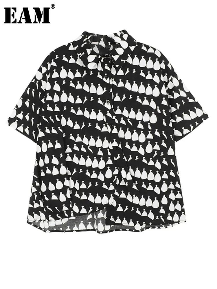 

[EAM] Women Black Print Big Size Casual Blouse New Lapel Short Sleeve Loose Fit Shirt Fashion Tide Spring Summer 2023 1DF9341