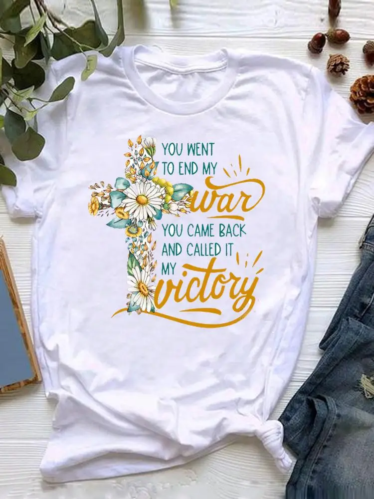 

Футболка женская летняя с цветочным принтом и коротким рукавом