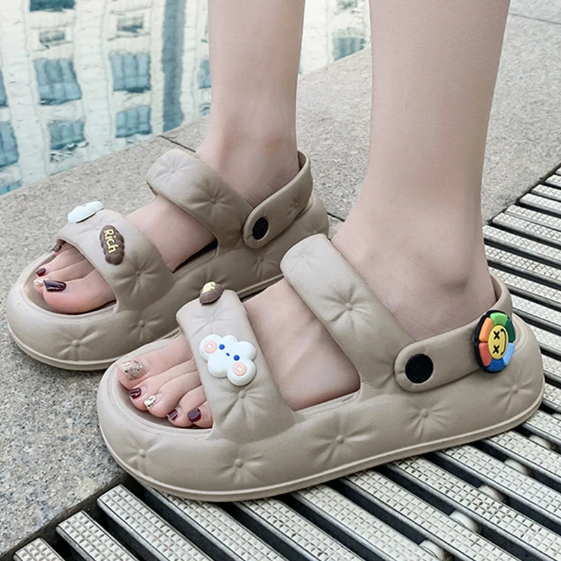 Women's Slippers  Cute Cartoon Decoration Platform Design Home Shoes Non-slip Sweet Sandals 2023 Summer New Outdoors Women Shoes