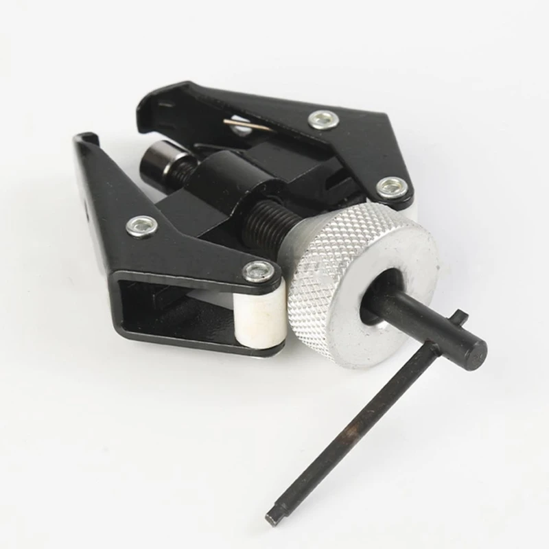 Сверхмощная клемма аккумулятора и съемник рычага стеклоочистителя. Инструмент