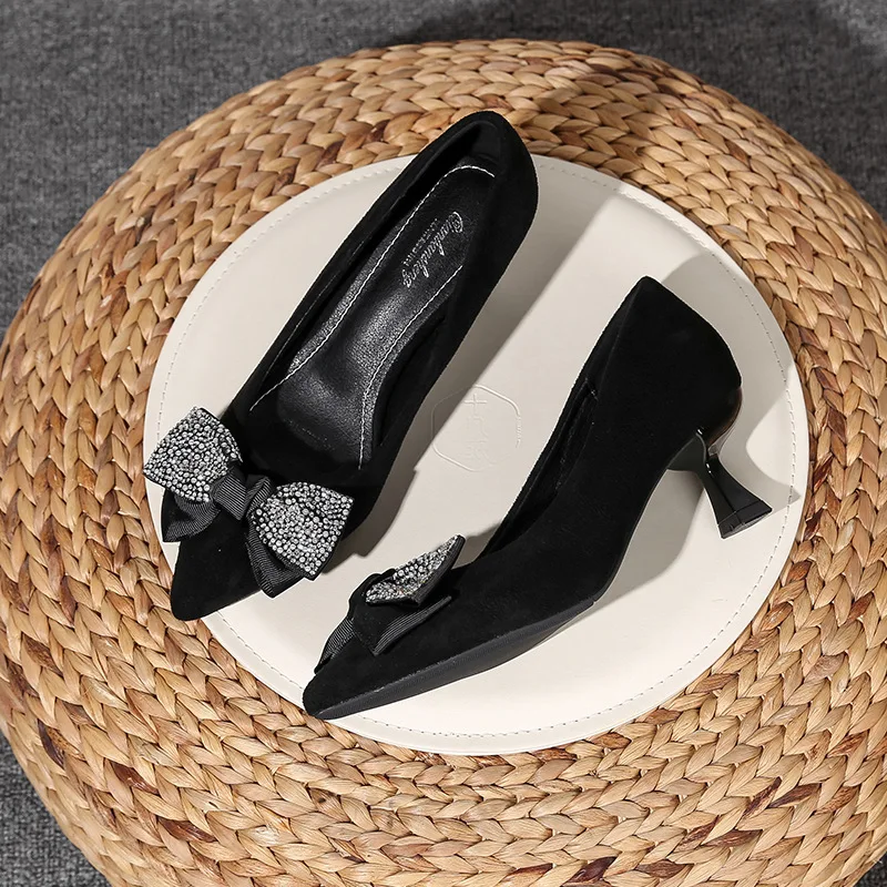 

Women's Stiletto Heel 5cm New Super Beautiful Shallow Mouth Pointed Sexy Professional Work Shoes 2720
