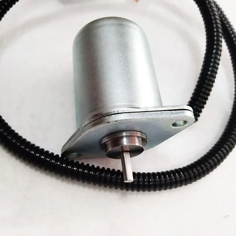 

20Y-60-32121 32120 PC200-7 Solenoid Valve Excavator Electric Hydraulic Pump Swing Rorary Solenoid Valve for PC60-7 for Komatsu