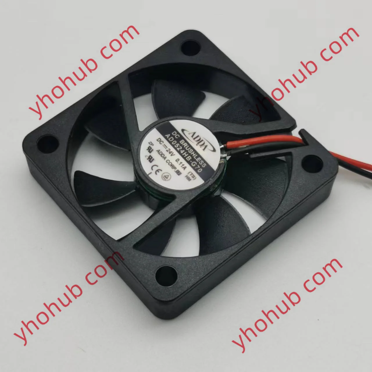 Охлаждающий вентилятор для сервера ADDA AD0524HB-G70 DC 24 В 0.11A 50x50x10 мм