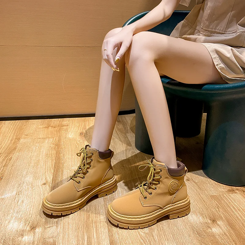 Classic Women Ankle Boots 2022 New Winter New Platform Shoes Women Casual Punk Shoes Women Motorcycle Design Booties Free