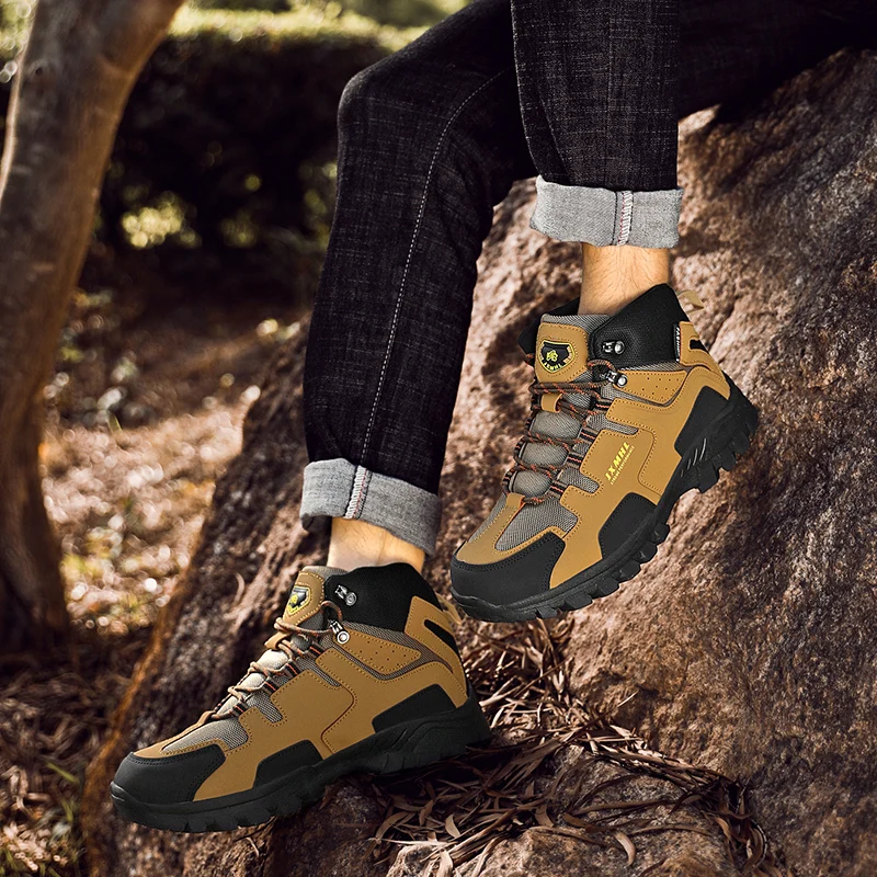 Hot Sale Couple Hiking Boots Men Hiking Shoes Outdoor Trail Camping Climbing Men Trekking Boots Non-slip Military Tactical Boots