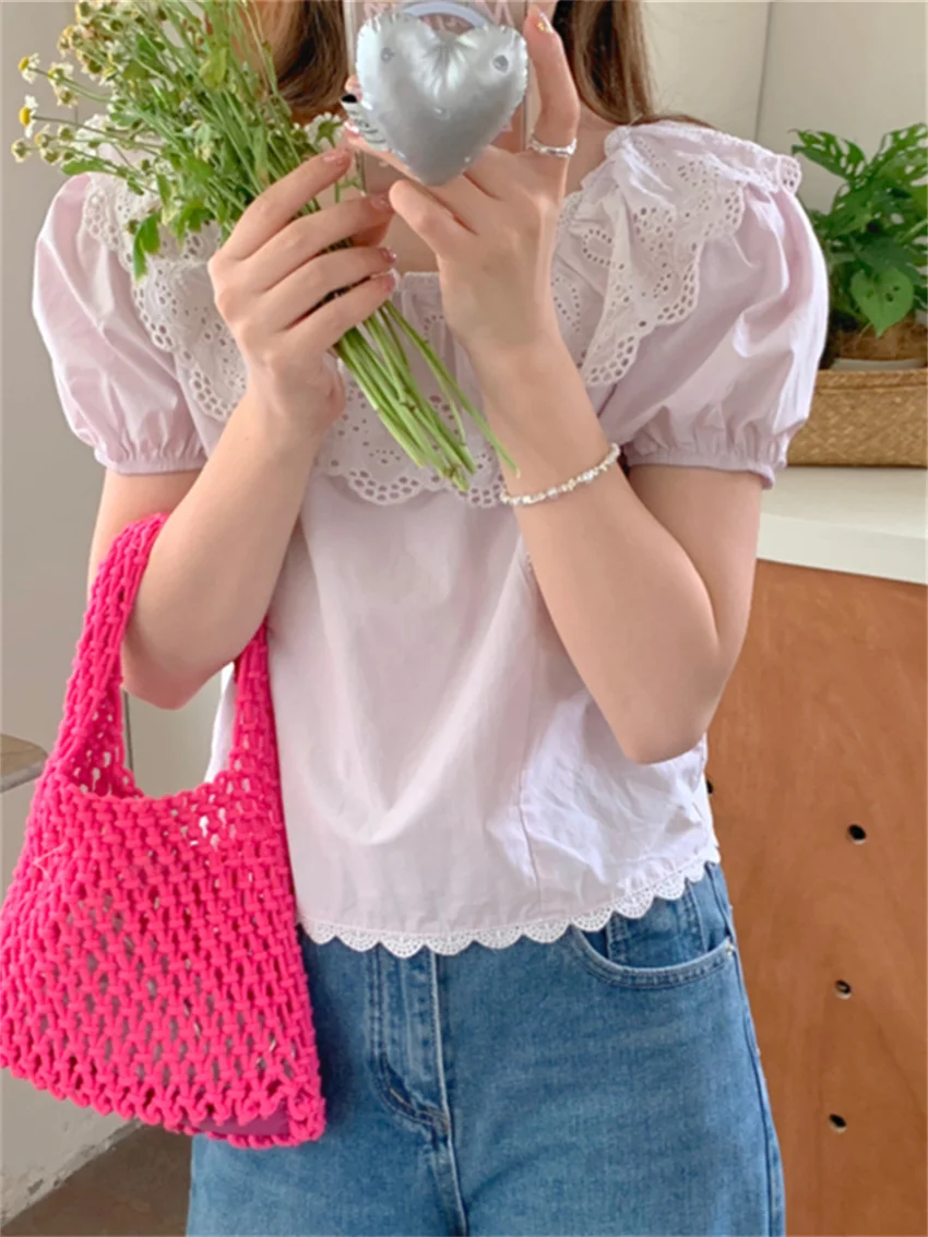 Блузка Женская приталенная с квадратным вырезом и коротким рукавом