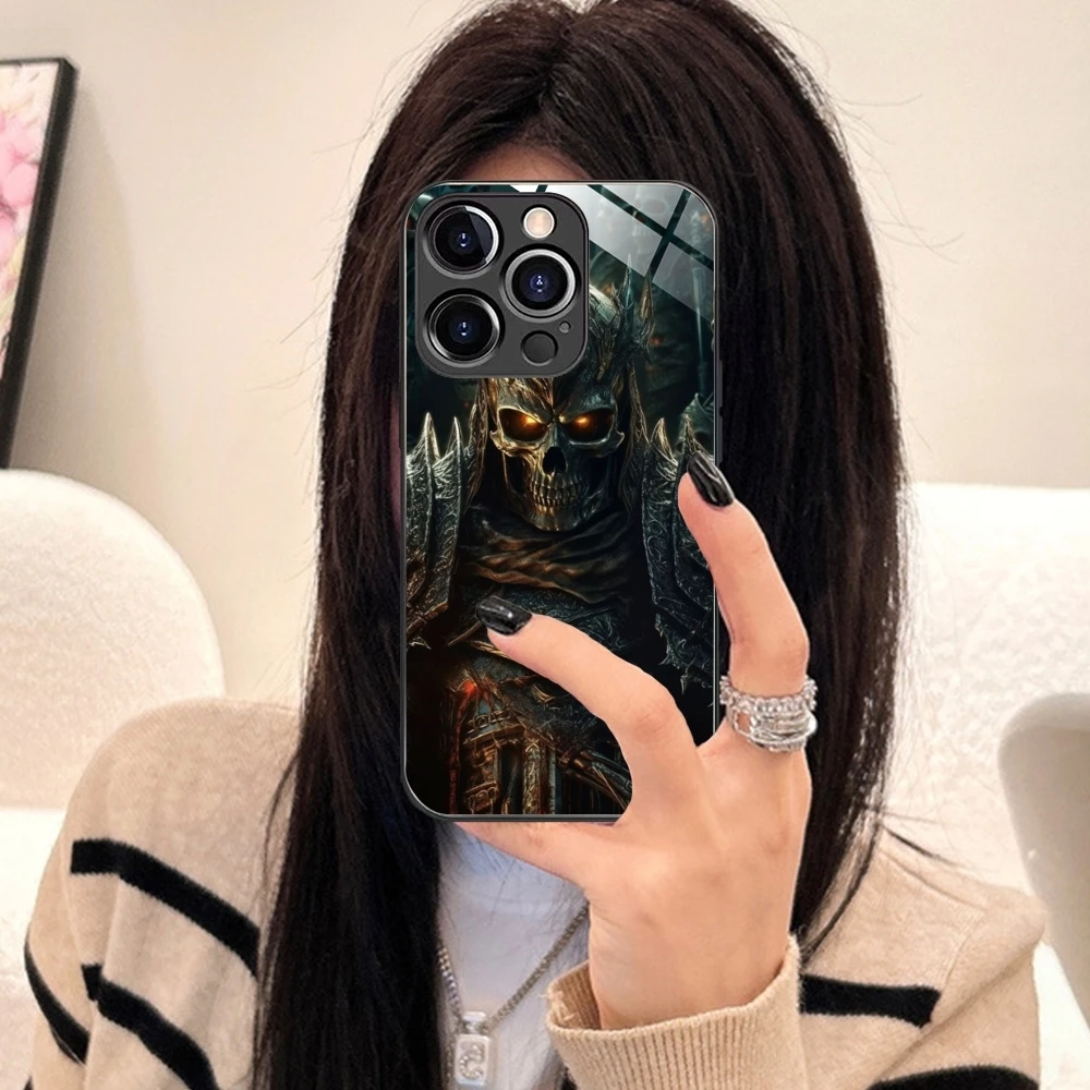 Чехол для мобильного телефона с изображением черепа воина рыцаря iPhone 15 14 13 12 11 X XR