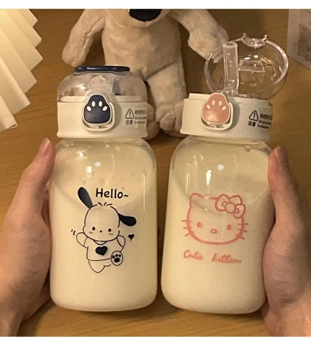 Прозрачная соломинка Hello Kitty 500 мл