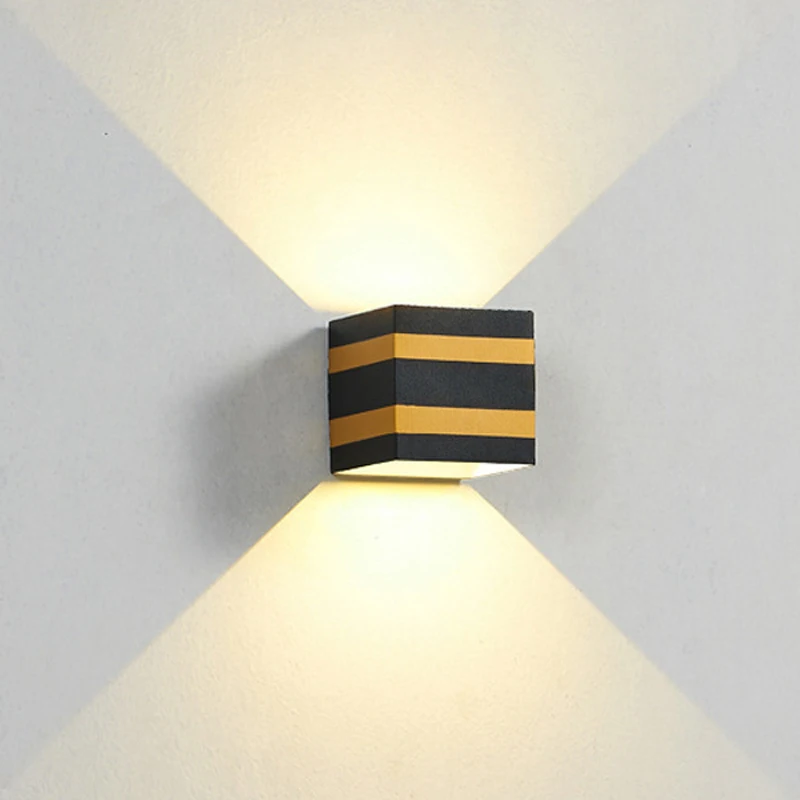 Водонепроницаемый светодиодный светильник для сада и крыльца 6 Вт IP65 | Освещение