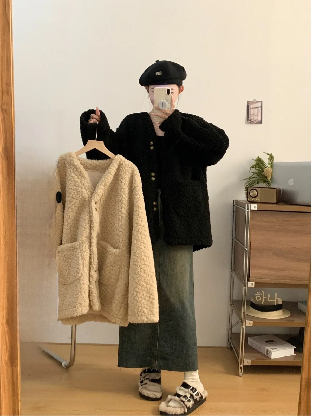 Jigu Ji с v-образным вырезом имитация ягненка весовой рабочий верхняя одежда золотой