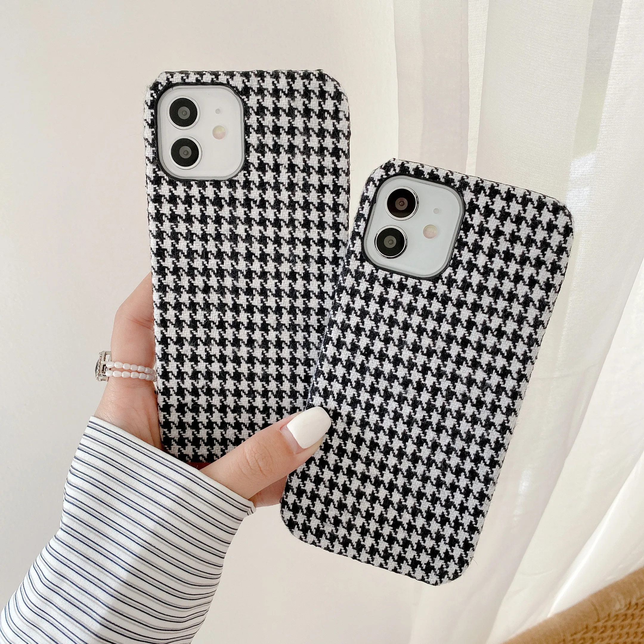 

Winter Solid Color Grid Phone Case for iPhone 14 13 12 11 Pro Max Xs X XR SE 2020 6 7 8 Plus Coque Slim Soft TPU Back Cover