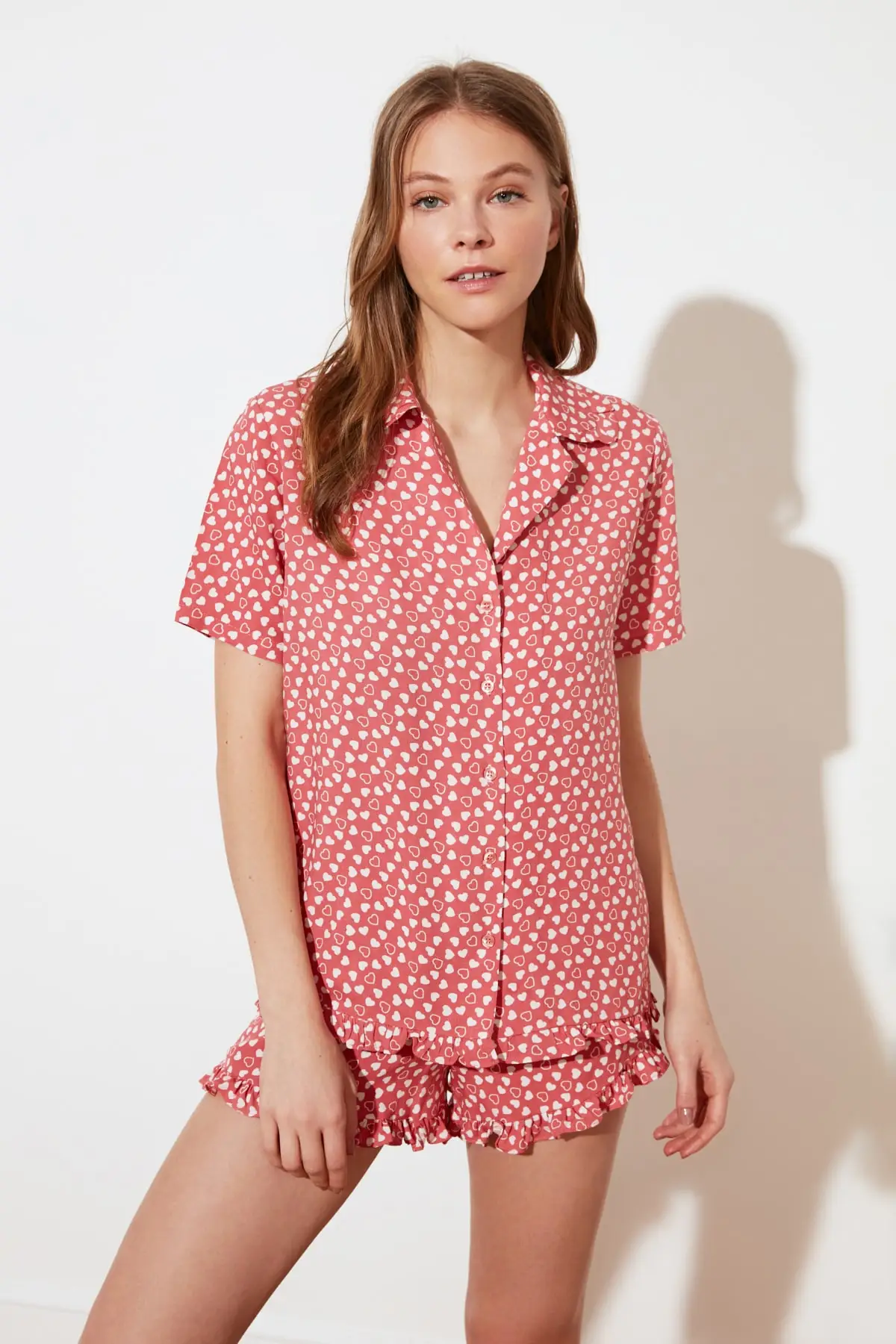 

Trendyol Heart Pattern Woven Pajamas set THMSS21PT0493