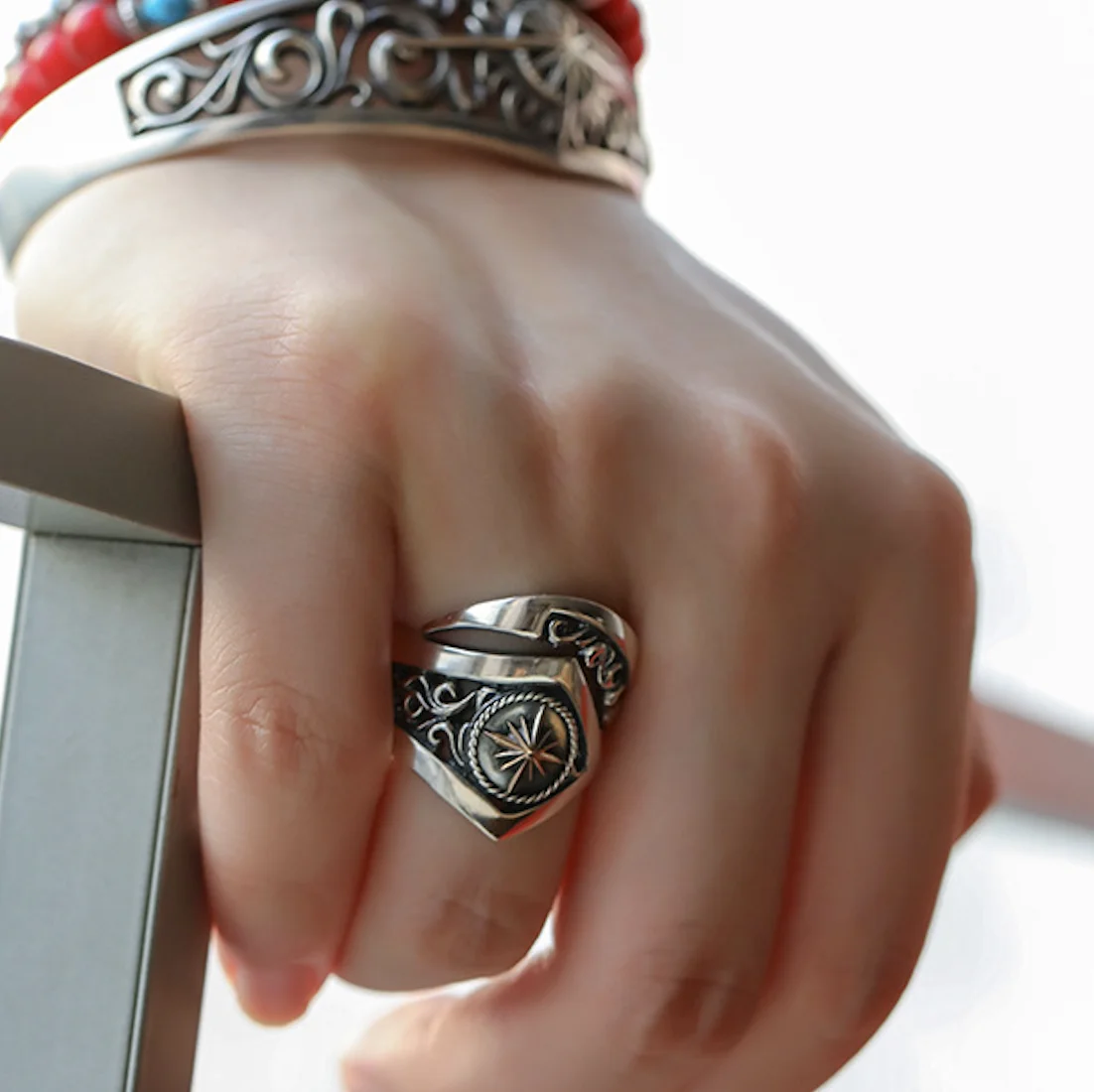 thumb