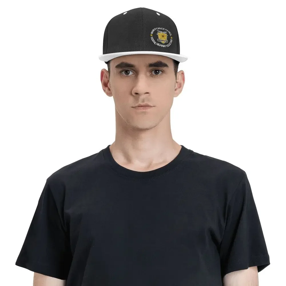 Бейсболка с героями фильма основной патруль