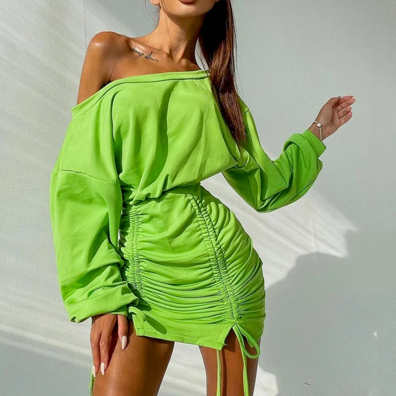 

2022 New Spring and Autumn Women's Sexy Ruffled Off-shoulder Mini Dress Party Long-sleeved Slim Fashion Tight-fitting Dress