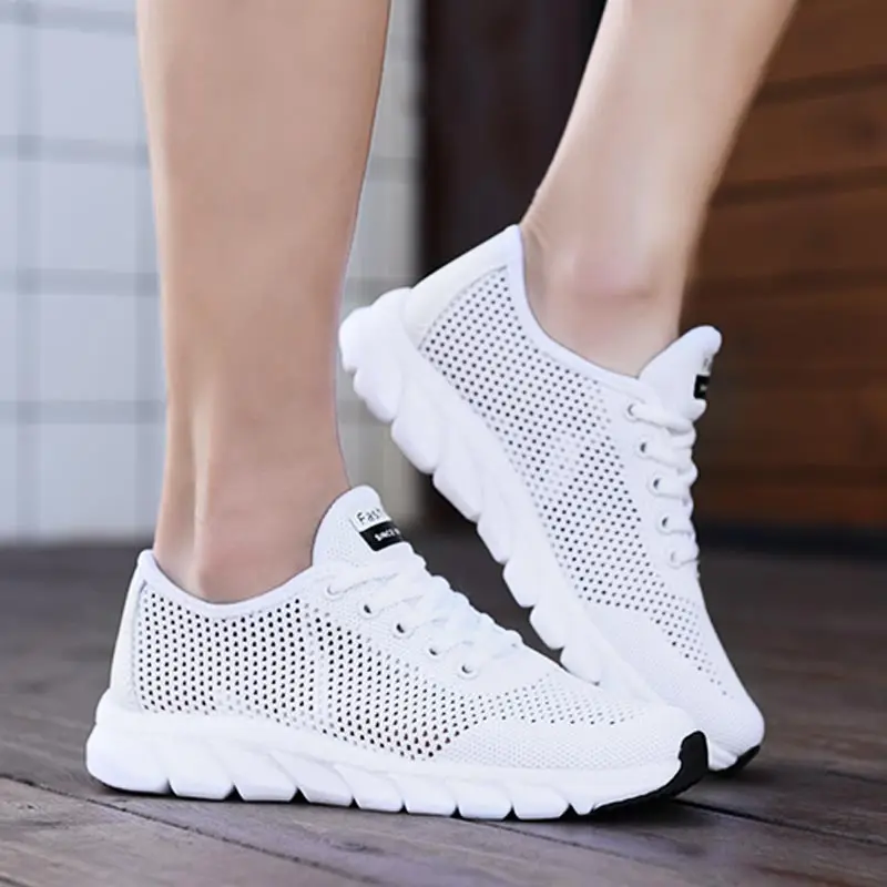 

low-cut women sneakers elegant casual lace up Couple sport shoes running sports summer moccasins summer snackers