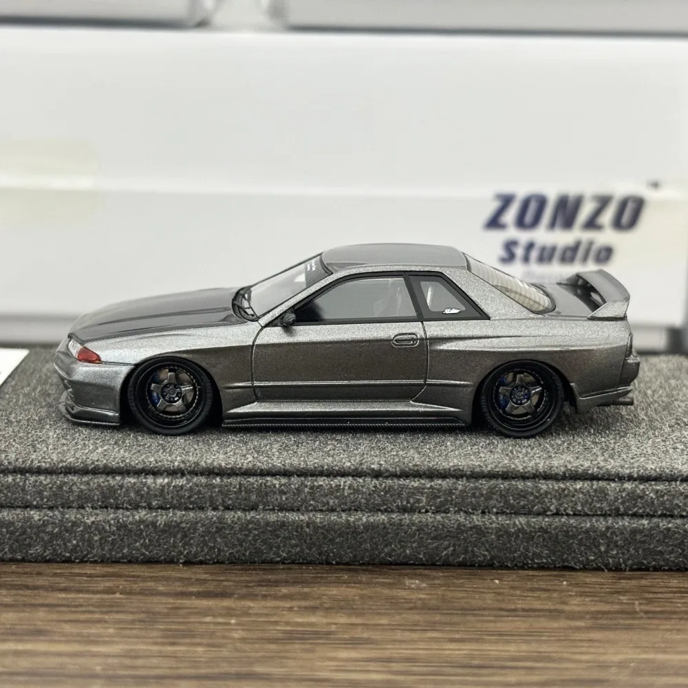 Zonzo Studio 1:64 Skyline GTR R32 Гараж Активный Широкий корпус Красный/Серый JDM Ограниченная