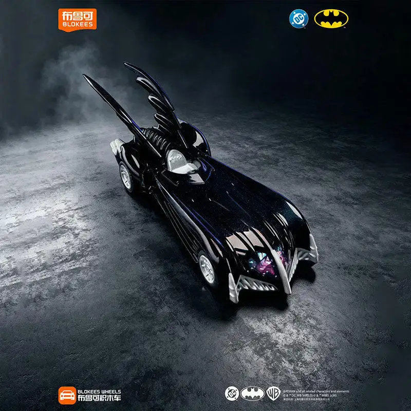 Фото Новая модель Blokees Wheels 1:64 Бэтмобиль Бэтмена E02 Dark Knight, коллекционная серия, 2008 Бэтмобиль, собранная модель автомобиля, игрушка из Готана Сити №3