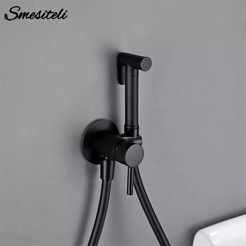 

Bidet Sprayer Toilet Faucet Black Brass Hand-held Wall-mounted Mixer Hot And Cold Water With Hose Bathroom Kitchen