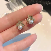 s925 silver stud earrings small bee pearl stud earrings women personality versatile ear jewelry retro fashion pearl gift earring