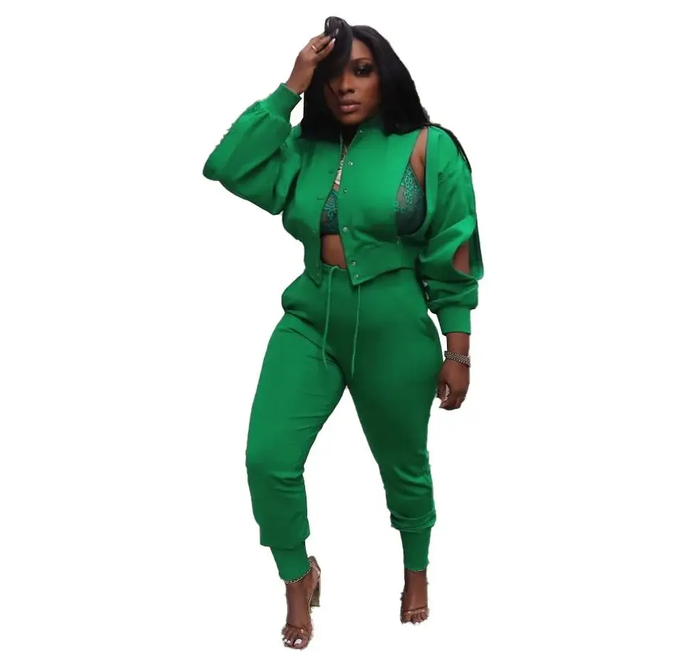 Рисунок 3 - Пикантный комплект из двух предметов с вырезами