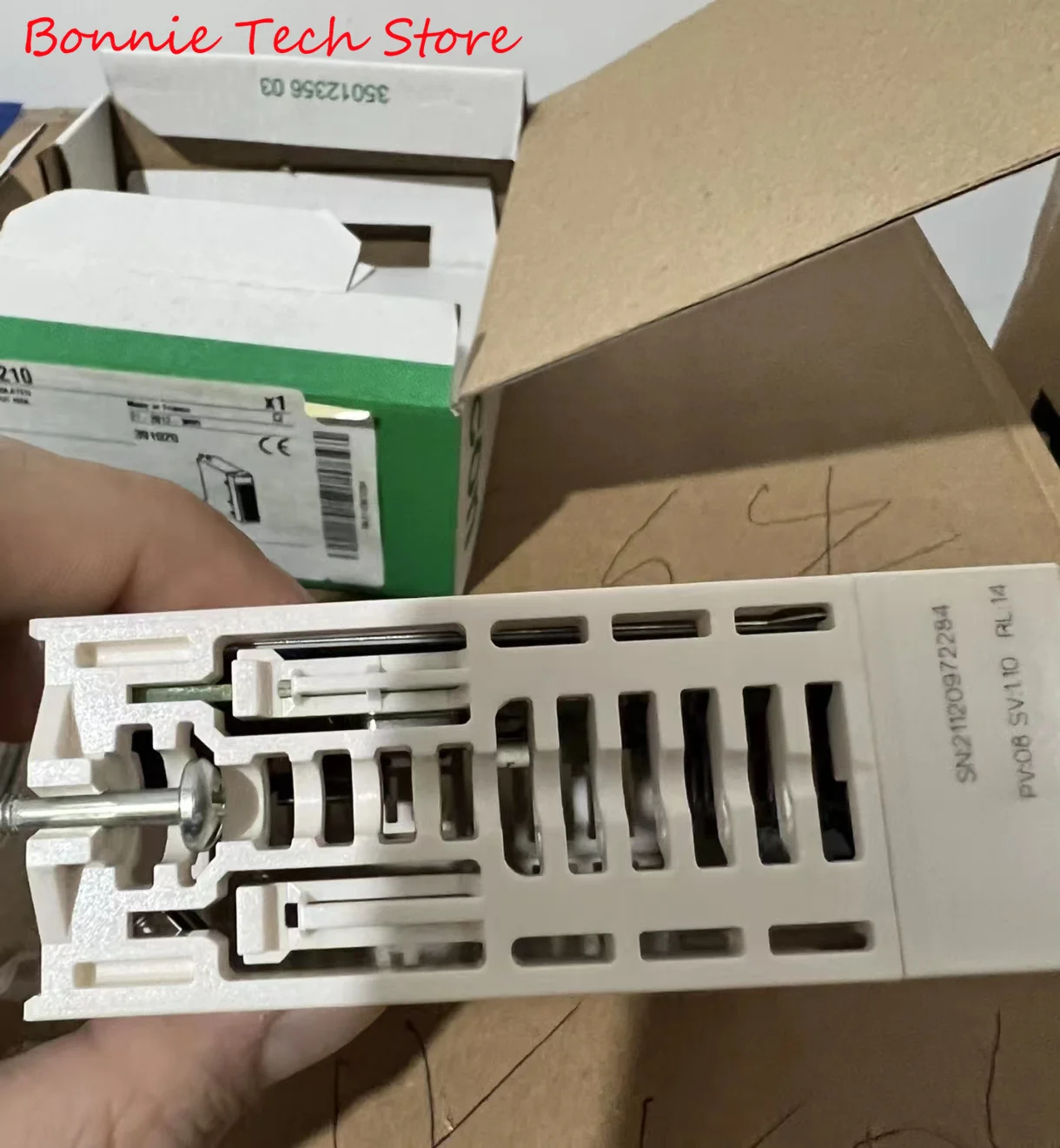 BMXAMO0210 для модуля изолированного аналогового вывода Schneider X80 — 2 выхода