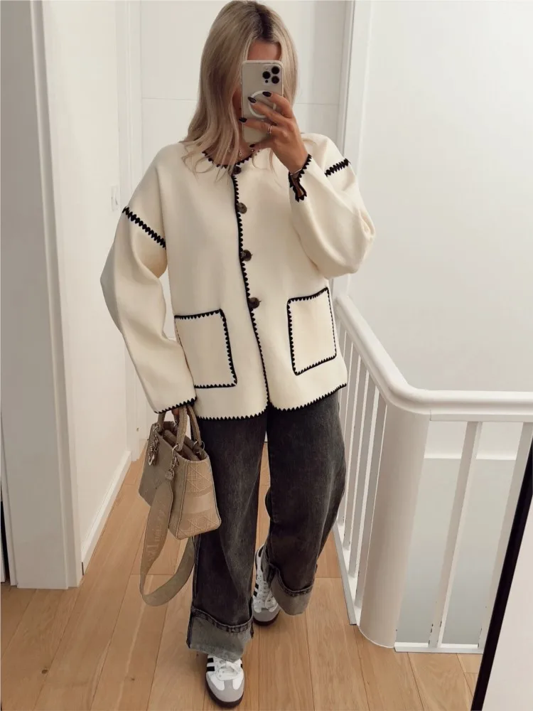 

Женское Трикотажное короткое пальто, однобортное пальто составного кроя с О-образным вырезом и длинным рукавом и карманами, осень 2023