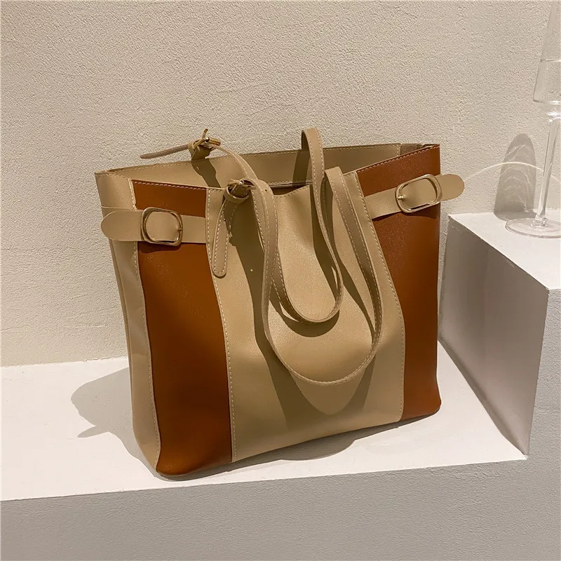 Commuting Large-capacity Tote Bag Women's Armpit Bag Hand-held Shoulder Bag High-quality Large Bag Spring New Designer Bag