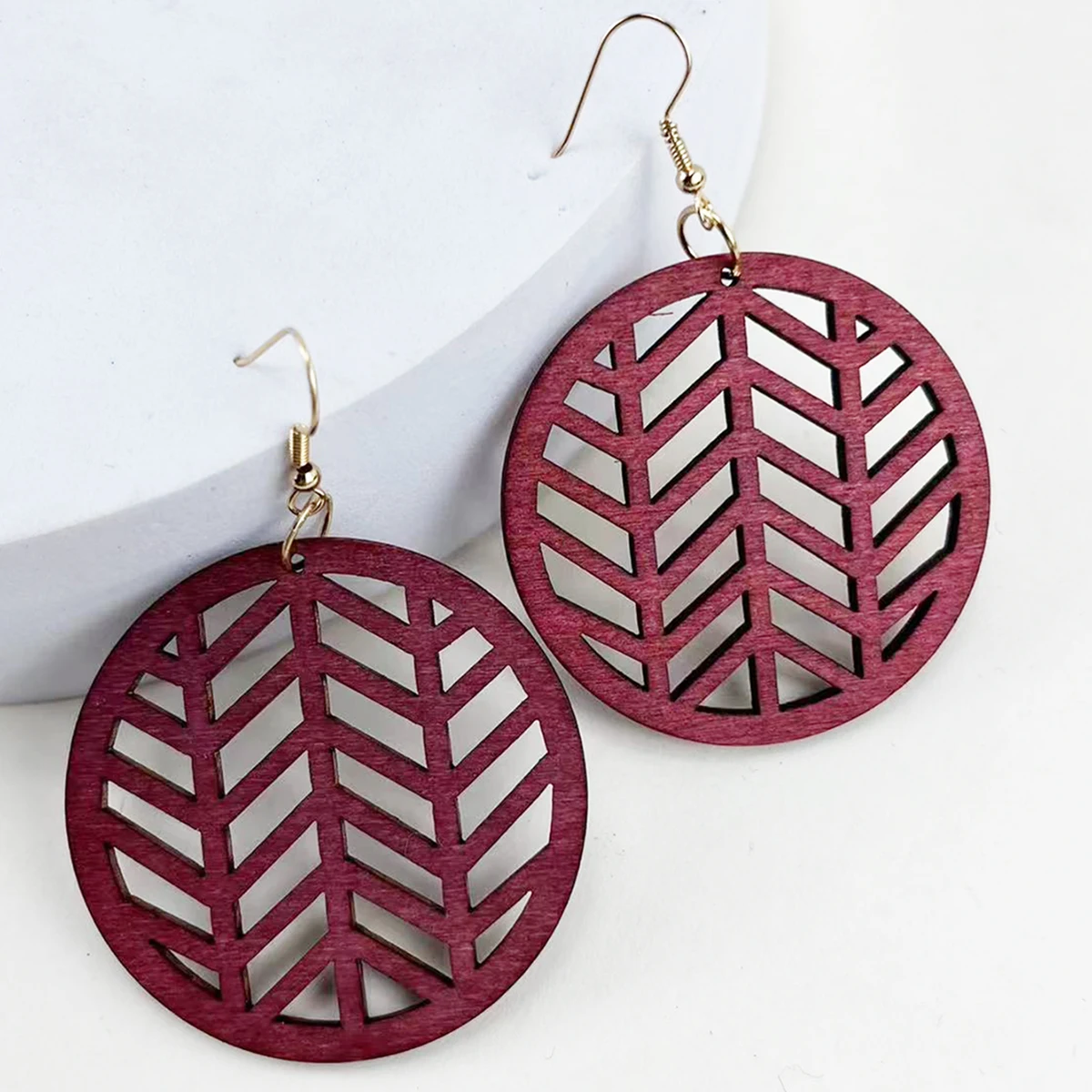 Круглые деревянные серьги в клетку с вырезами, модные женские крупные серьги, украшения, подарок, наушники