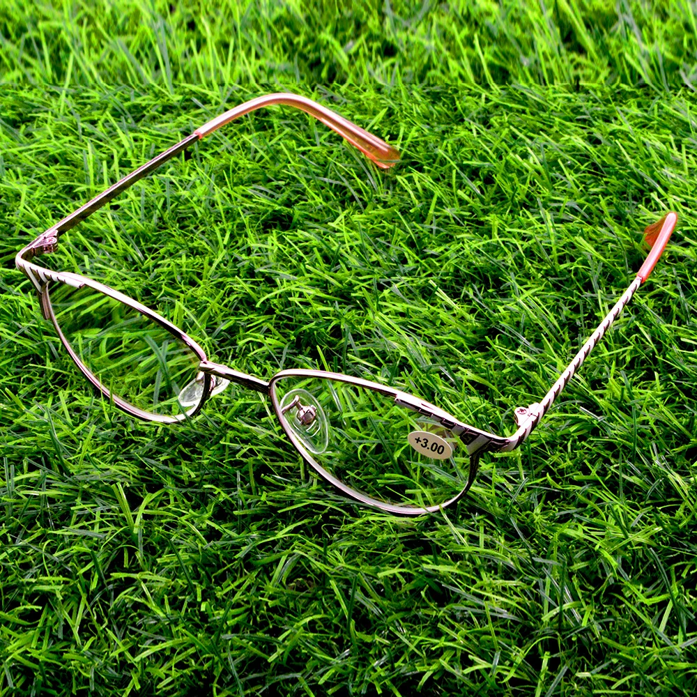 

Очки для чтения с 15-слойным покрытием «кошачий глаз» + 1 + 1,5 + 2 + 2,5 + 3 + 3,5 + 4