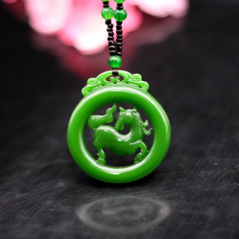

Natural Green Jade Zodiac Horse Pendant Necklace Double-sided Hollow Carved Fashion Charm Jewellery Amulet Gifts for Women Men