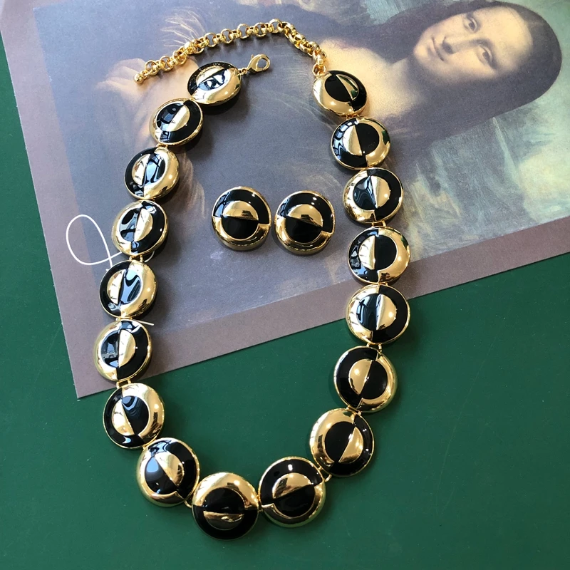 

Black Round Enamel Necklace Jewelry Vintage Simple Choker Accessories