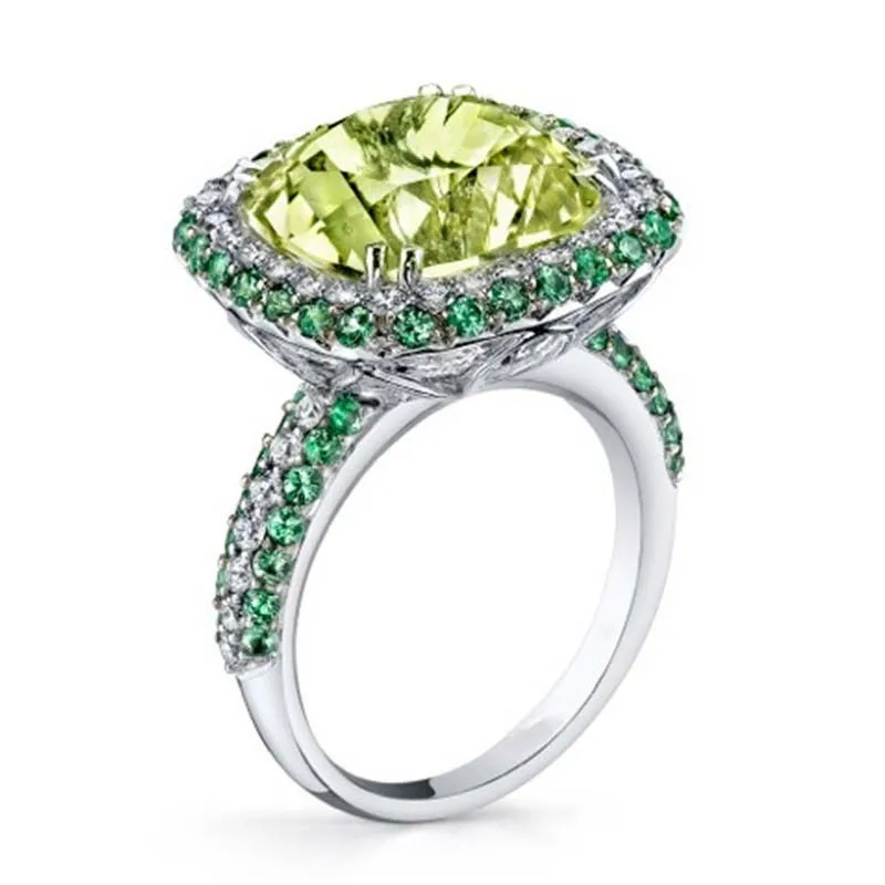 HOYON 925 Sliver Color Ring For women jewelry Fashion and elegant imitation green natural crystal ladies ring Alloy Rhinestone
