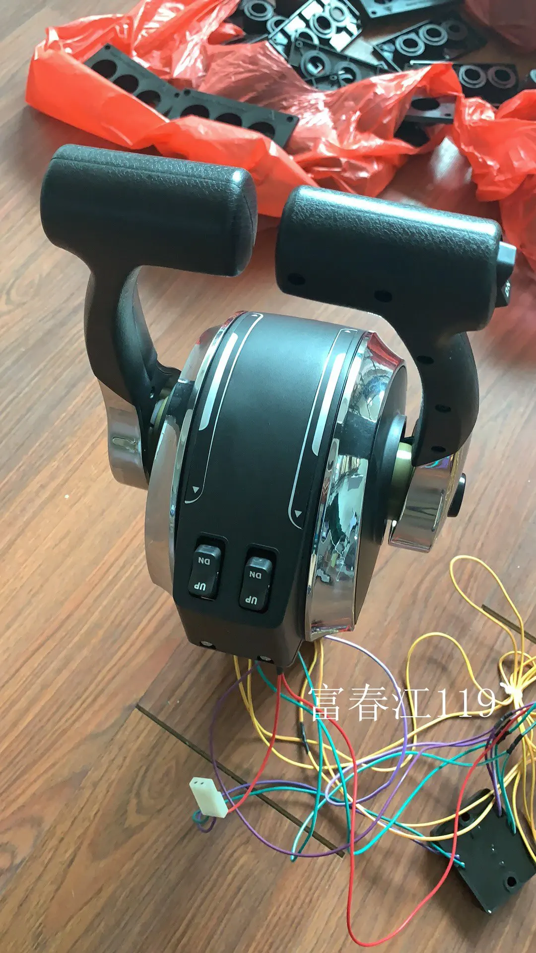 Подвесная машина для скоростного катера. Внутренняя и подвесная машина.