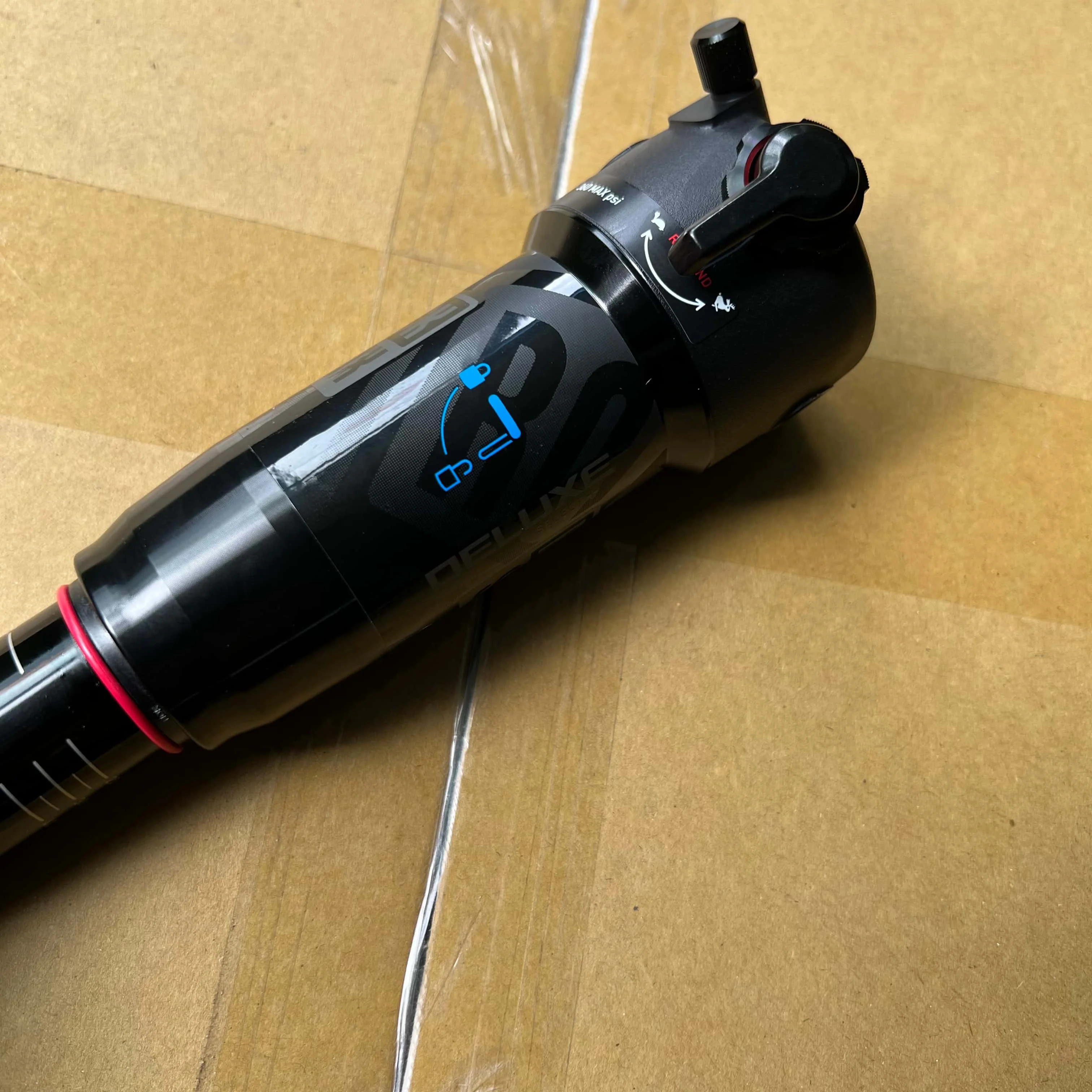 Задний амортизатор ROCKSHOX Deluxe MTB Trail Bike Debon Air 185205225, шторка, пневматический софтхтейль, задние дегуты MTB (art.: 3920d345d86cd) - 3920d345d86cd