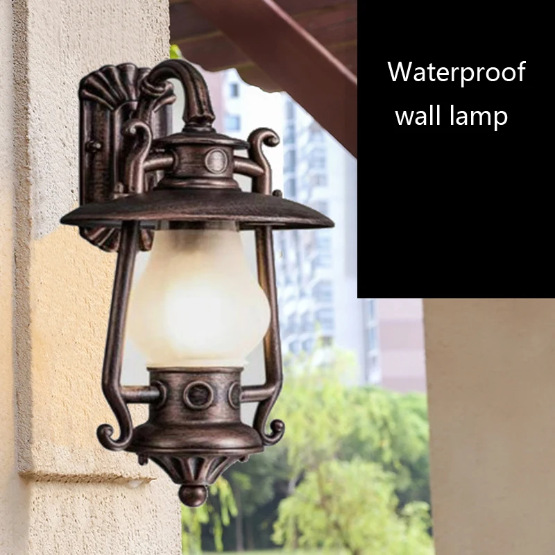 Антикварный керосиновый настенный светильник в европейском стиле уличный литой