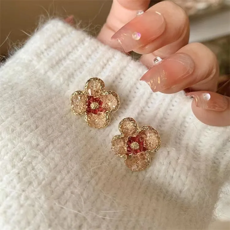 

2023 New romantic Gradient Artificial Crystal Pink flower-shaped female earrings luxury accessories fashion jewelry