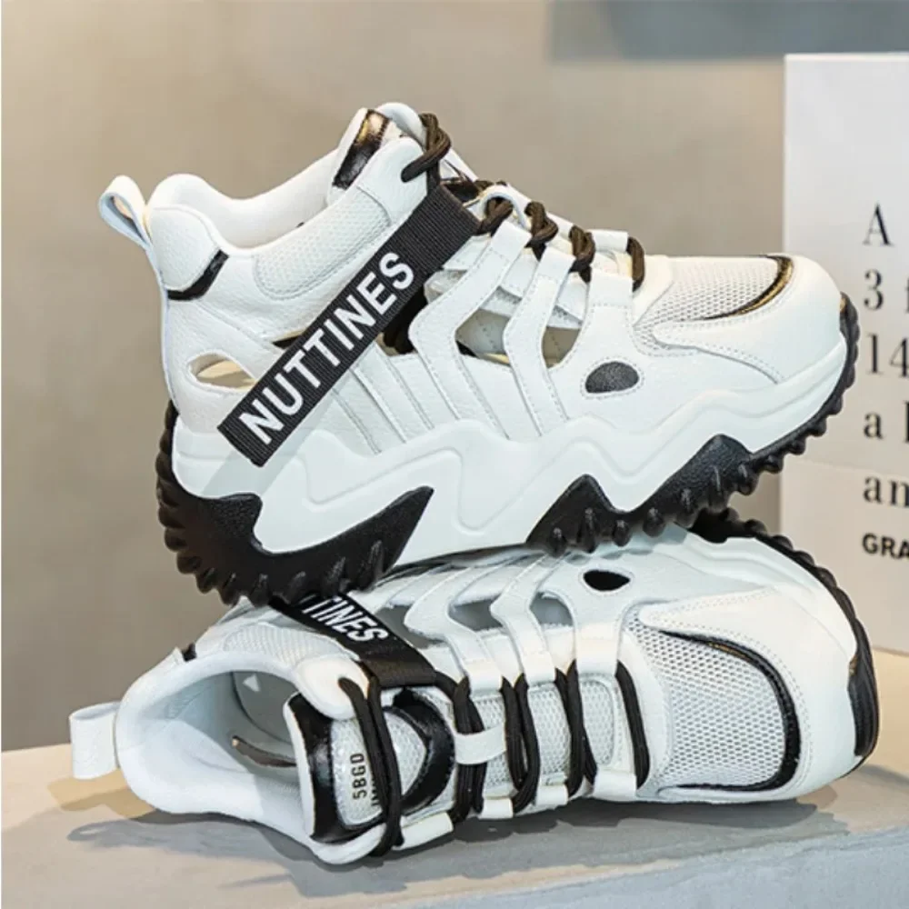 Женские летние дышащие кроссовки Белые Повседневные с вырезами новинка 2024