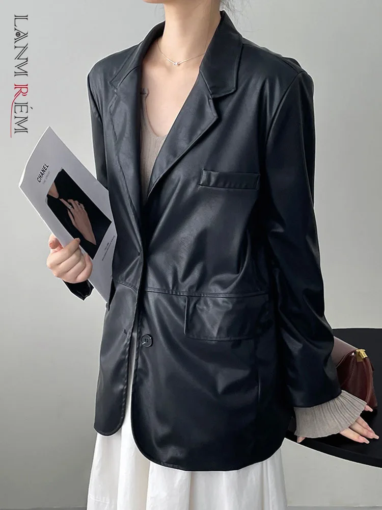 

[LANMREM] Black Vintage Leather Blazers For Women Single Breasted Long Sleeve Tide Female Coats 2023 Autumn New Jackets 26D6121