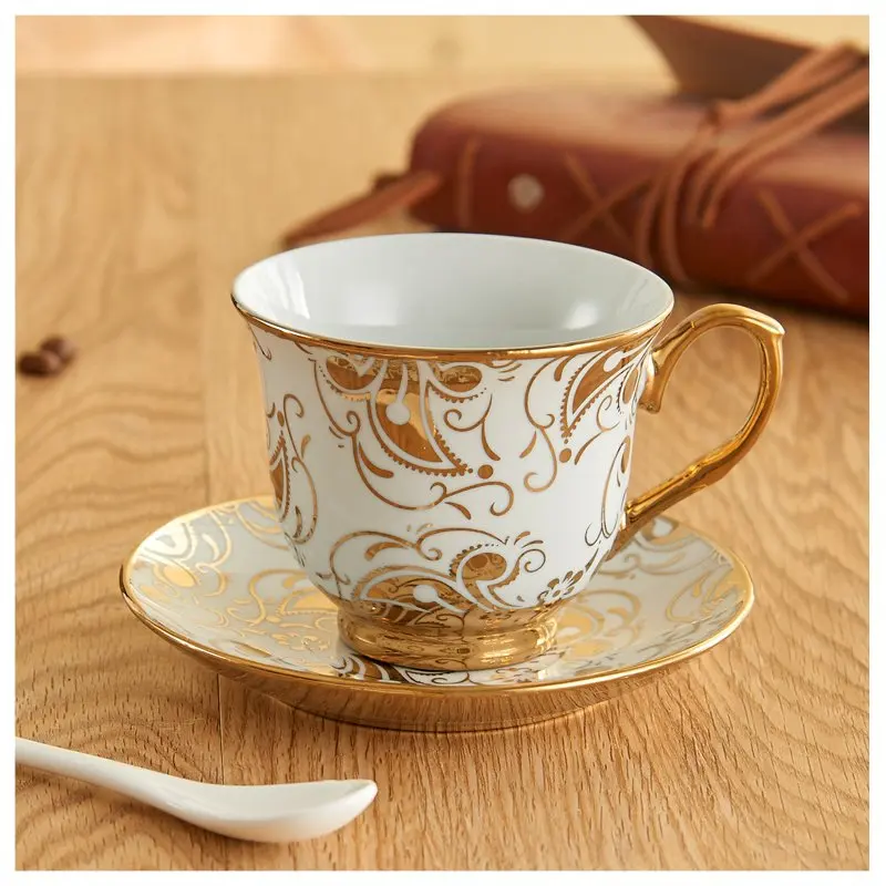 

Modern Design Coffee Cup and Saucer Set Luxury Creativity High Quality Coffee Cups Tea Mug Ceramic Platillo De Taza Mug Cute Cup