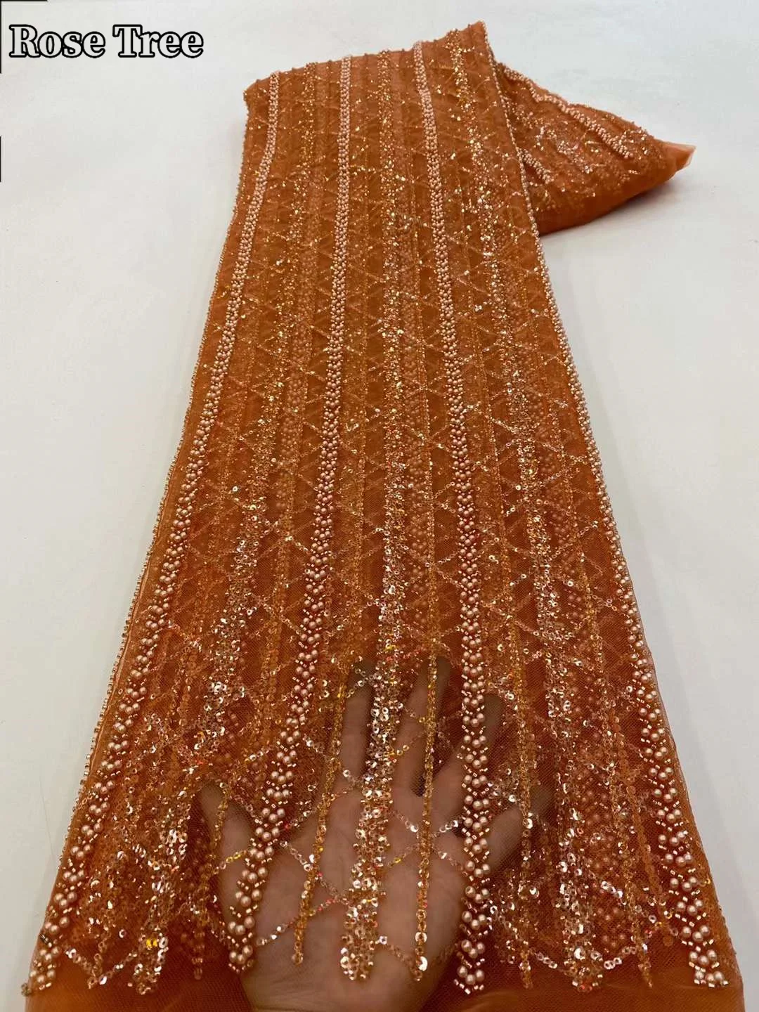 Рисунок 6 - Нигерийское кружево ткань с вышивкой