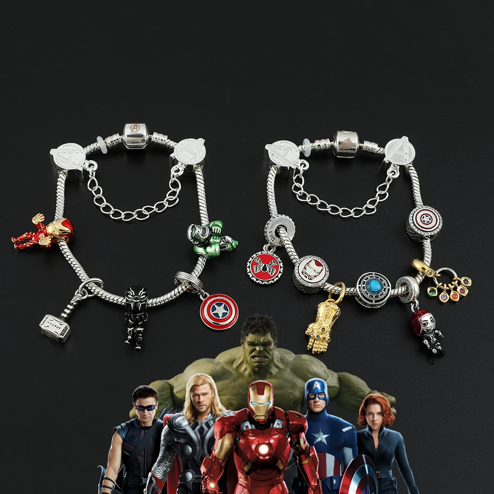 

Marvel Superhero Iron Man Pendant Necklace The Avengers Hulk Black Widow Thanos Charm Beads Necklace for Fan Collection Toy Gift