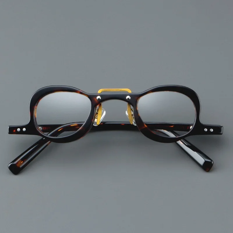 Оправа для очков в виде черепаховой ракушки